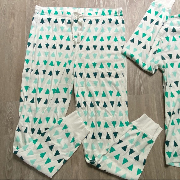 Primary Woman "Fur Trees" Print Pure Organic Cotton Pajama Set L - Picture 3 of 4